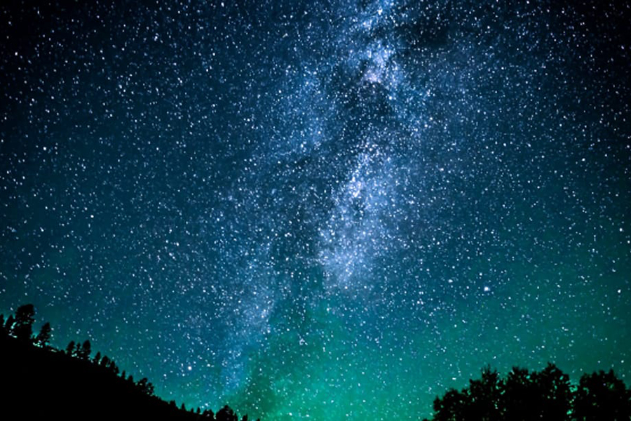 Il cielo stellato durante la ciaspolata - Foto by @biosphaera.it