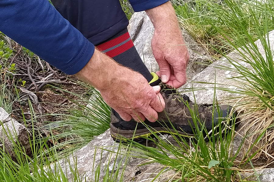 Il primo modello in prova durante un trail a quota media