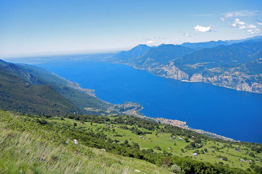 vista sul lago dal sentiero Ventrar