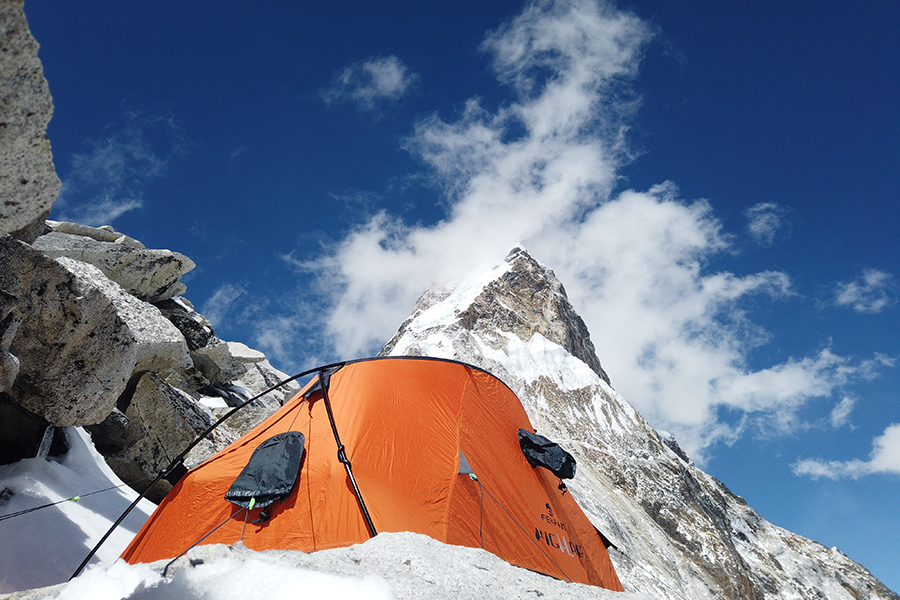 La tendina base a 5.800m