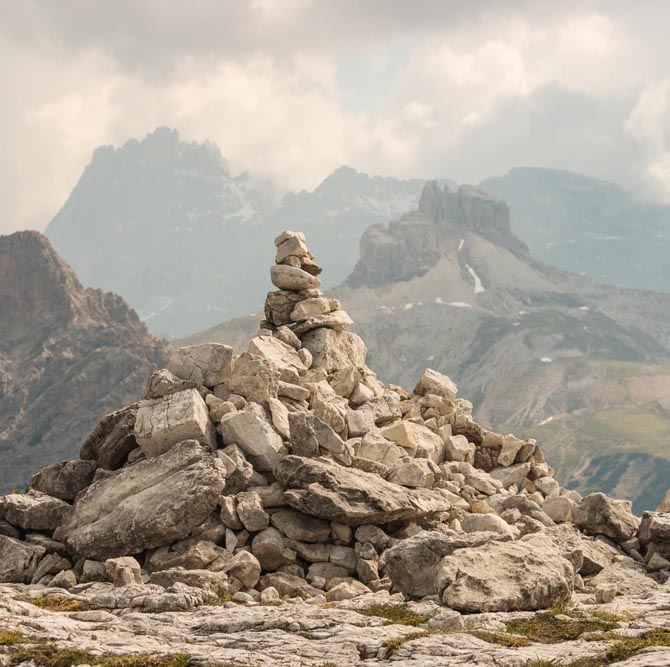 Costruire ometti in montagna è veramente pericoloso?