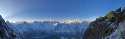 Ama Dablam Fast & Light